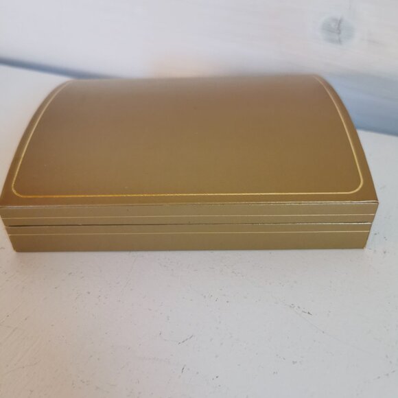 Beautiful Boxed Multi-Coloured Freshwater Pearl Necklace and Bracelet Set - Picture 13 of 15